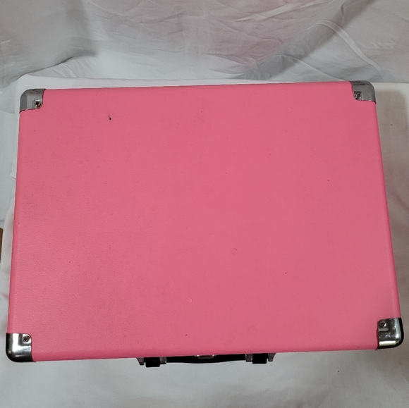 Victrola's pink black The Journey Suitcase Record Player UNTESTED NO RECORDS - Picture 8 of 14